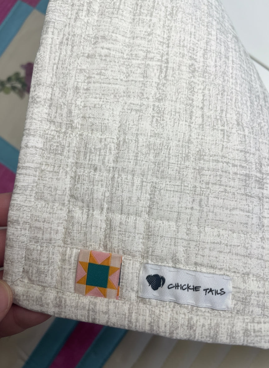 Traditional Flower Sketch Quilt