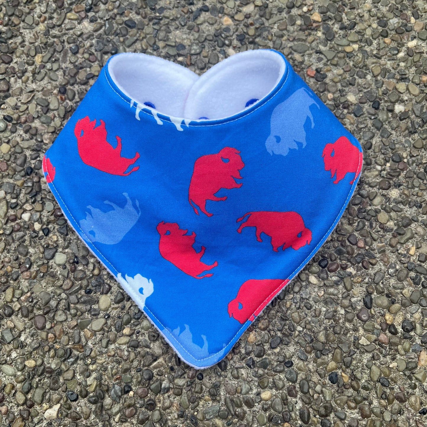Buffalo Bandana Bibs – Chickie Tails1